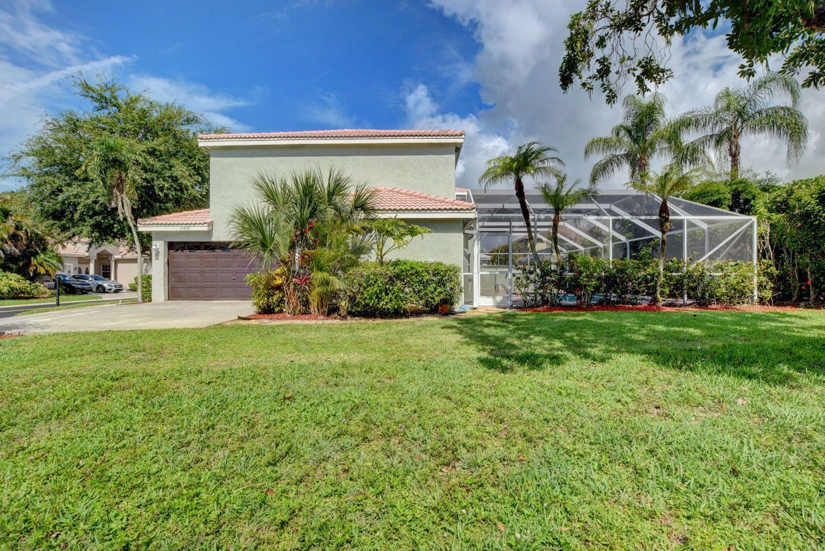 10869 Handel Place Boca Raton, FL 33498 - Photo 5 of 34 Side Yard