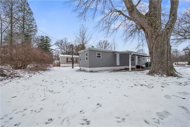 $69,900 | 23 Patio Drive, Penfield, NY 14625