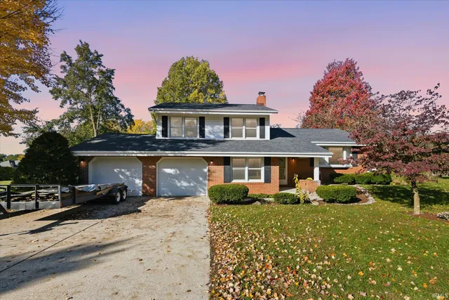 $425,000 | 57655 County Road 18, Goshen, IN 46528