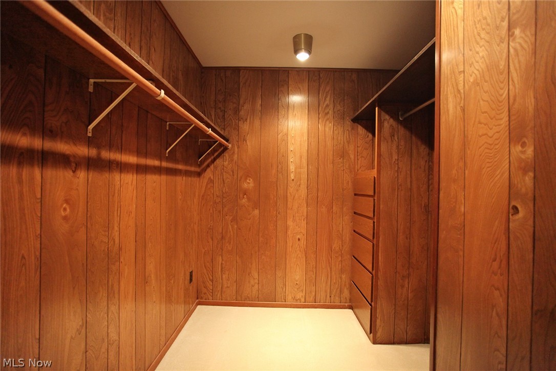 17068 Woodleaf Road Strongsville, OH 44136 - Photo 19 of 31 Gallery Image 19