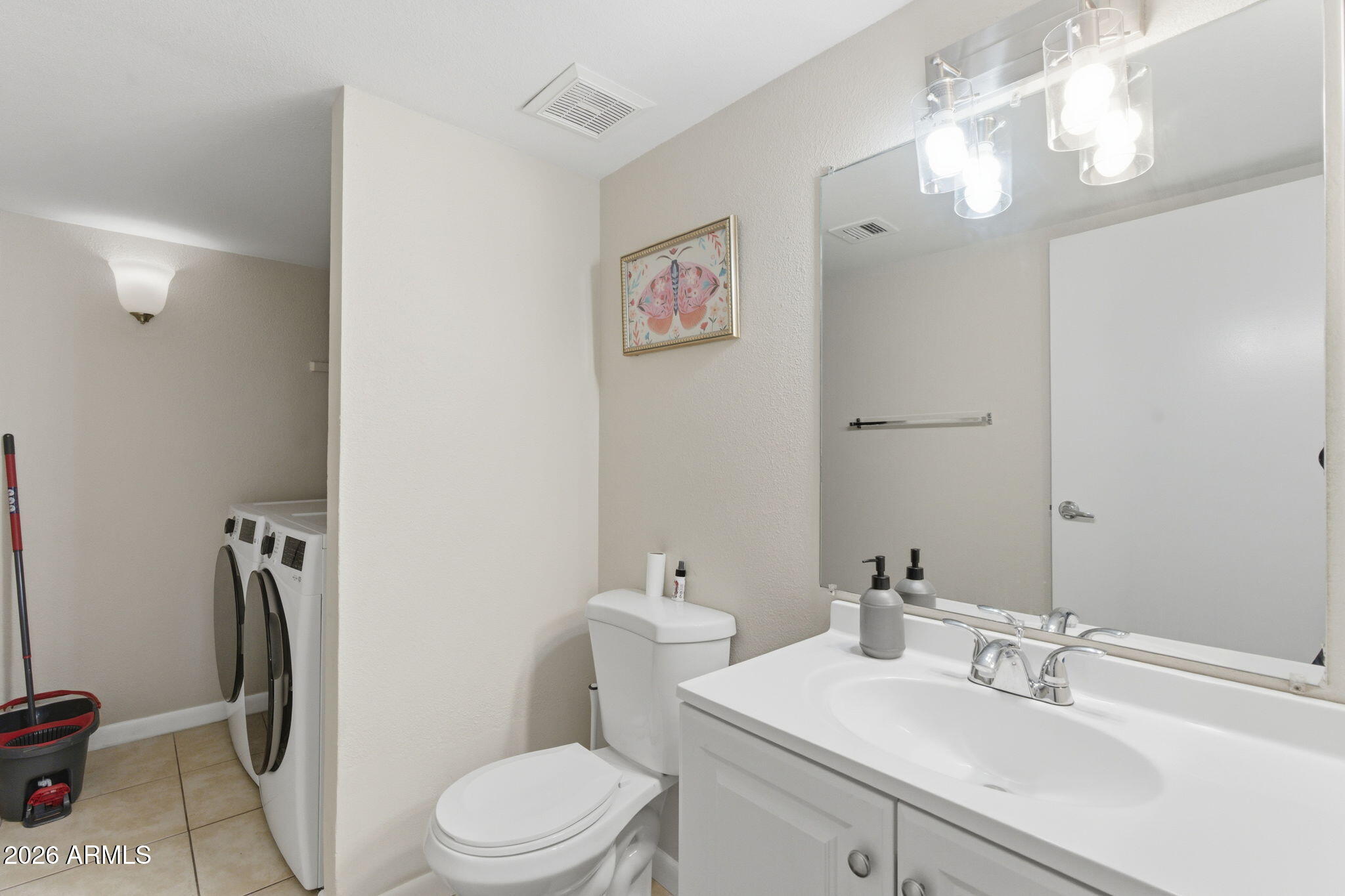 3511 East Baseline Road, Unit 1096 Phoenix, AZ 85042 - Photo 9 of 24 11-web-or-mls-DSC08215