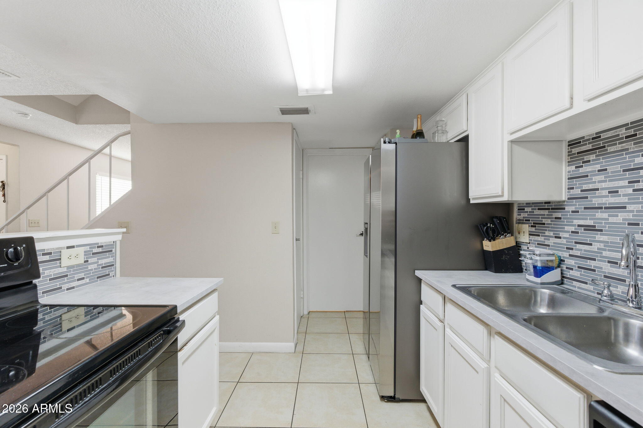 3511 East Baseline Road, Unit 1096 Phoenix, AZ 85042 - Photo 10 of 24 12-web-or-mls-DSC08218