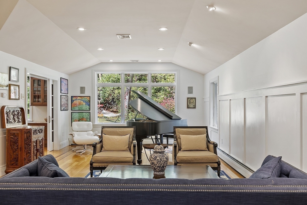 41 West Parish Drive Andover, MA 01810 - Photo 11 of 42