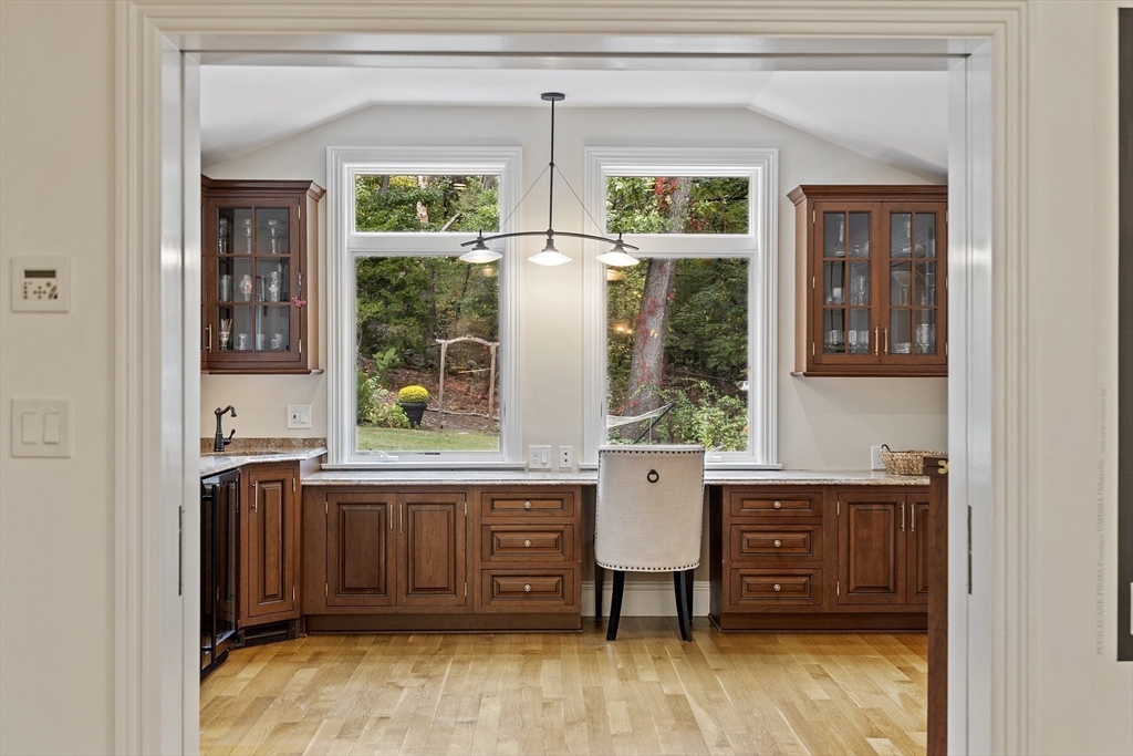 41 West Parish Drive Andover, MA 01810 - Photo 17 of 42