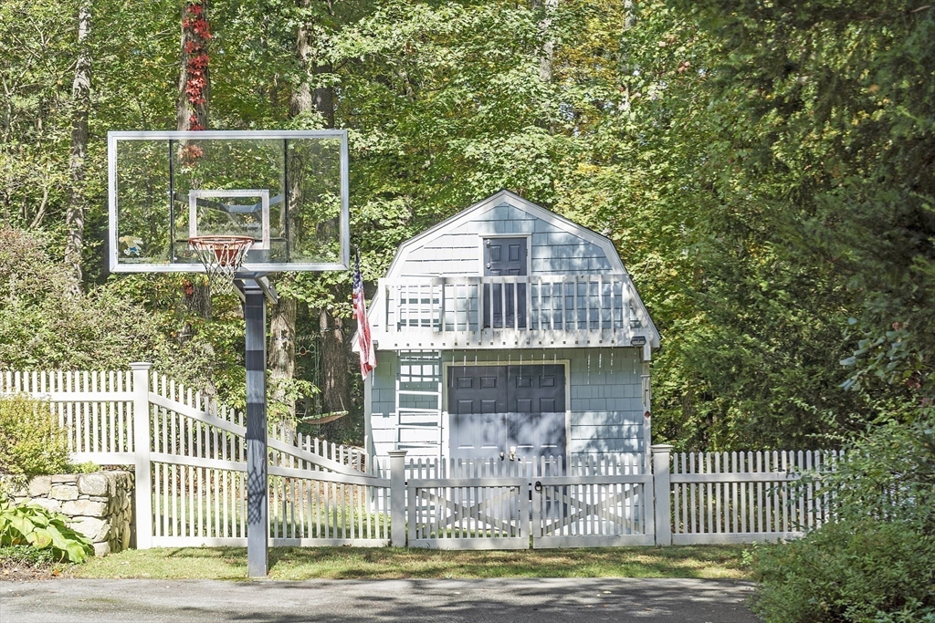 41 West Parish Drive Andover, MA 01810 - Photo 40 of 42