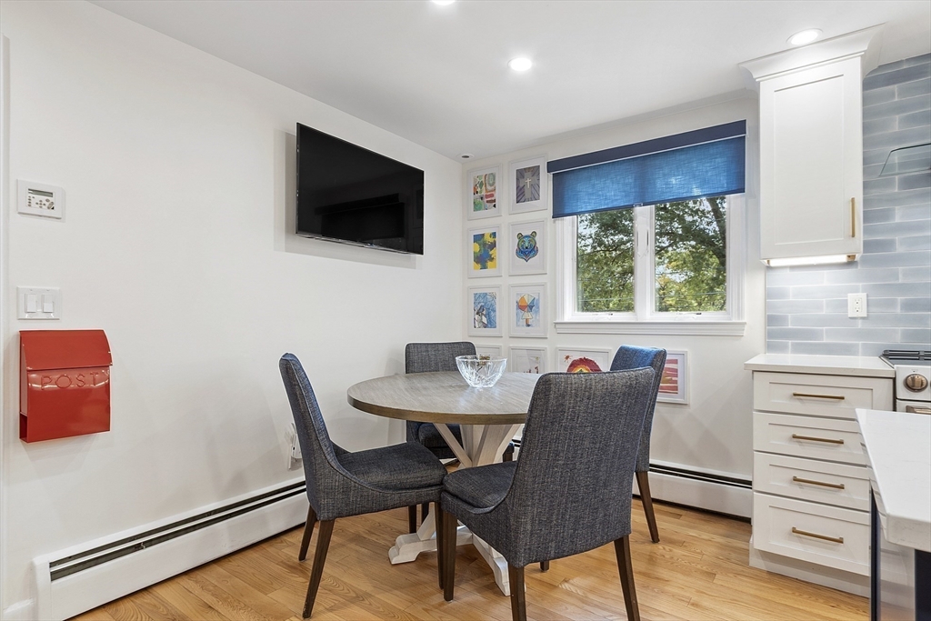 41 West Parish Drive Andover, MA 01810 - Photo 10 of 42