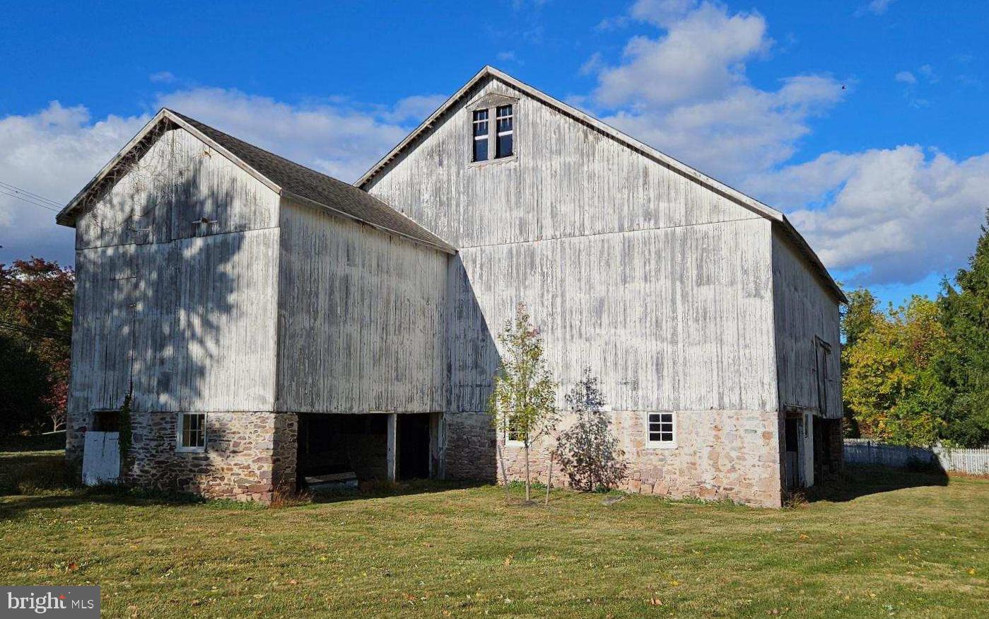 1321 Spencer Road Warminster, PA 18974 - Photo 44 of 57 1840's Barn