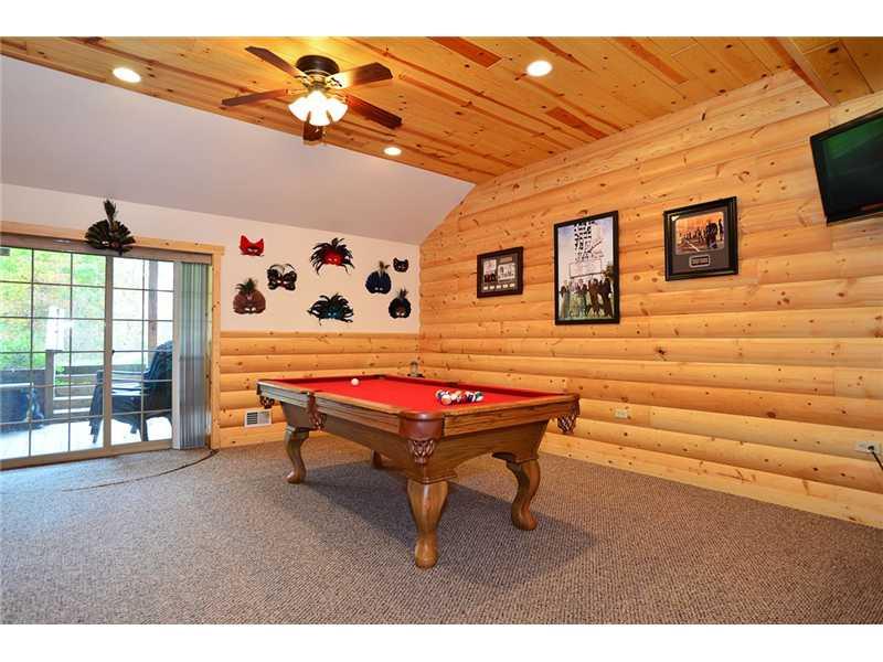 1454 Anderson Road Pittsburgh, PA 15209 - Photo 20 of 25 Basement/Game Room.