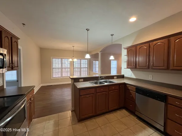 $2,300 | 754 Riverbirch Drive, Vass, NC 28394