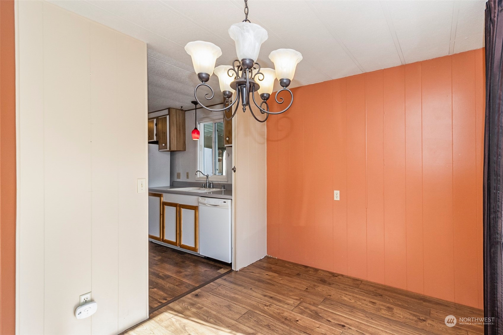 11622 Silver Lake Road, Unit 101 Everett, WA 98208 - Photo 16 of 40