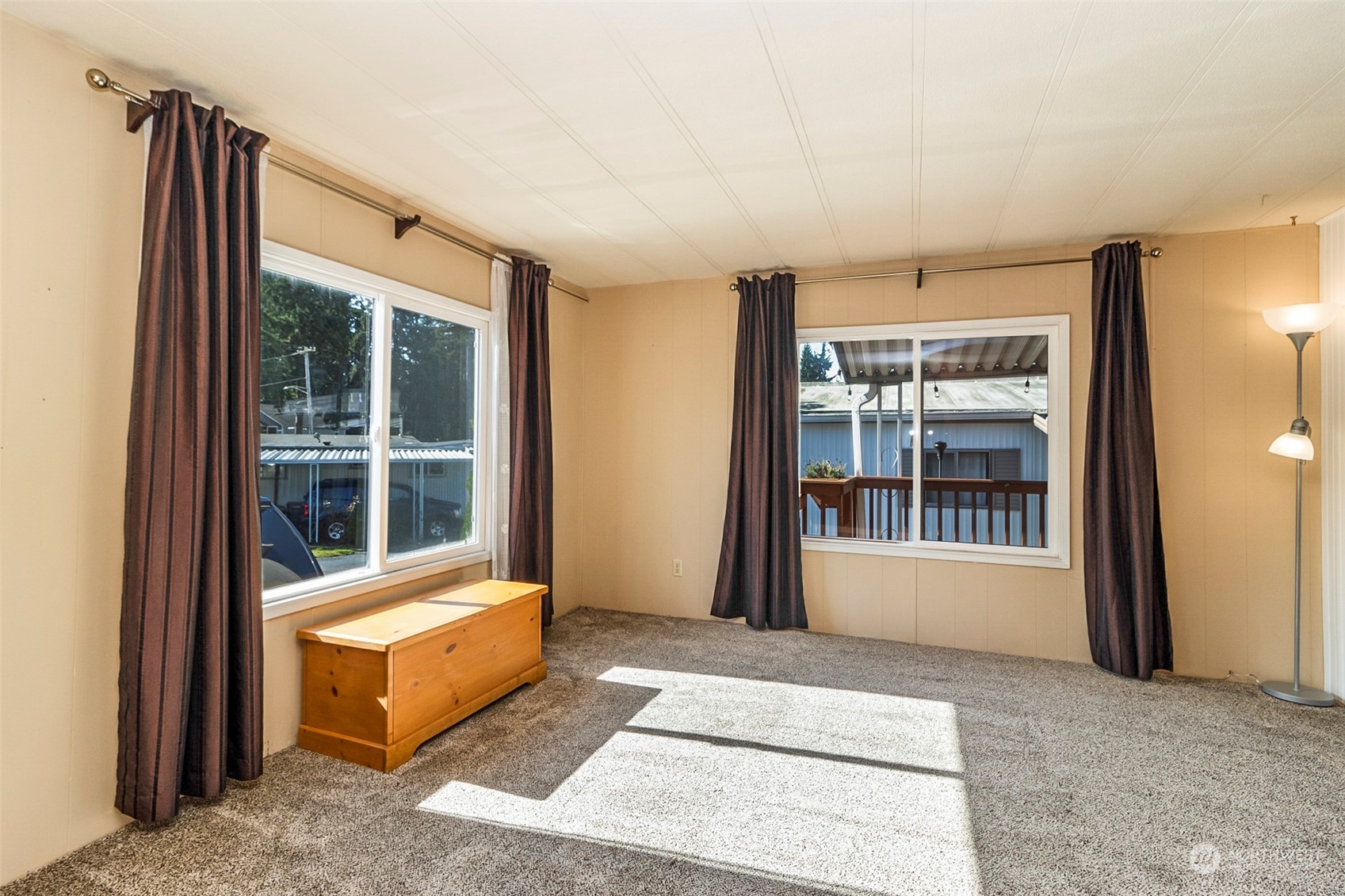 11622 Silver Lake Road, Unit 101 Everett, WA 98208 - Photo 21 of 40 a view of a room with a large window