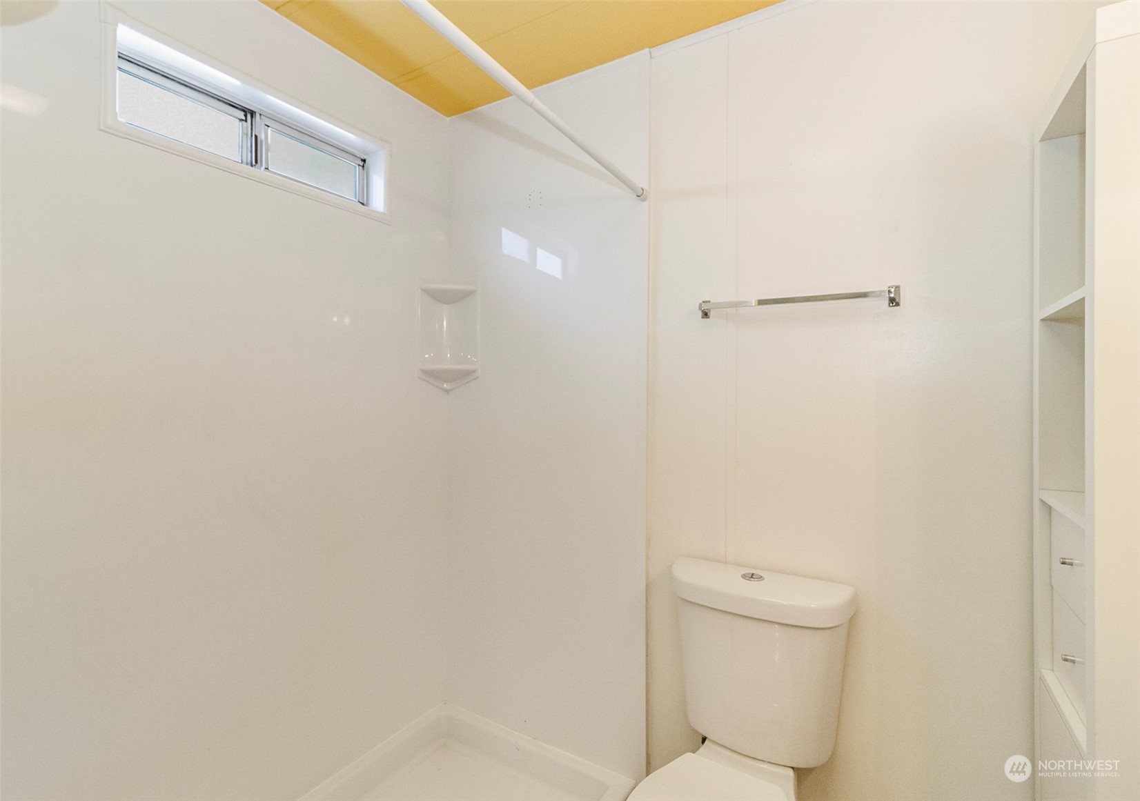 11622 Silver Lake Road, Unit 101 Everett, WA 98208 - Photo 34 of 40 a bathroom with a toilet and a shower