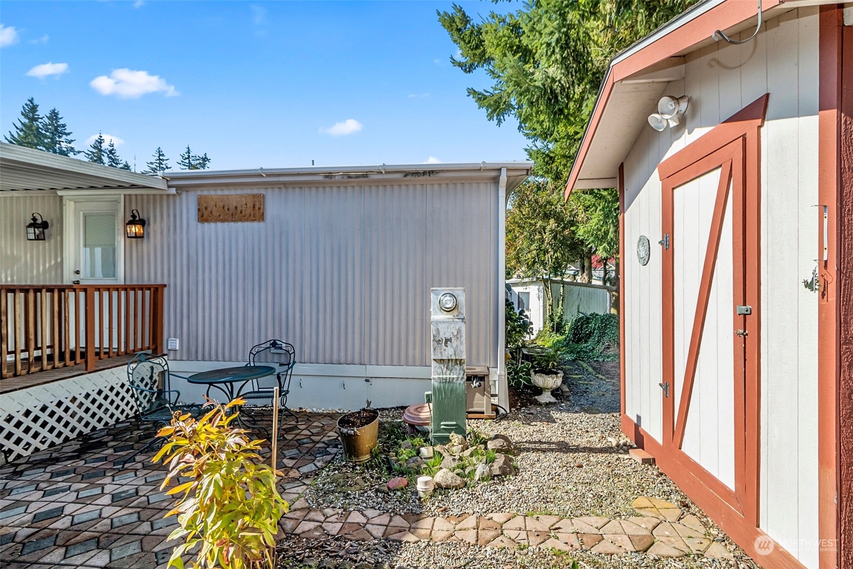 11622 Silver Lake Road, Unit 101 Everett, WA 98208 - Photo 9 of 40 a view of balcony with furniture