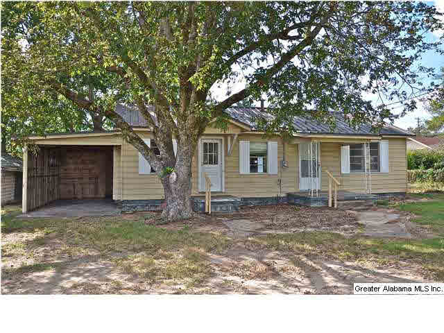 101 Gray Street Clanton, AL 35045 - Photo 1 of 32