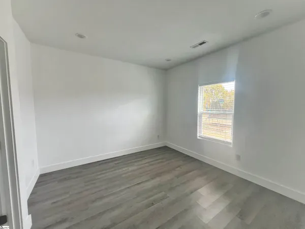 $410,000 | 781-783 Berry Road, Boiling Springs, SC 29316