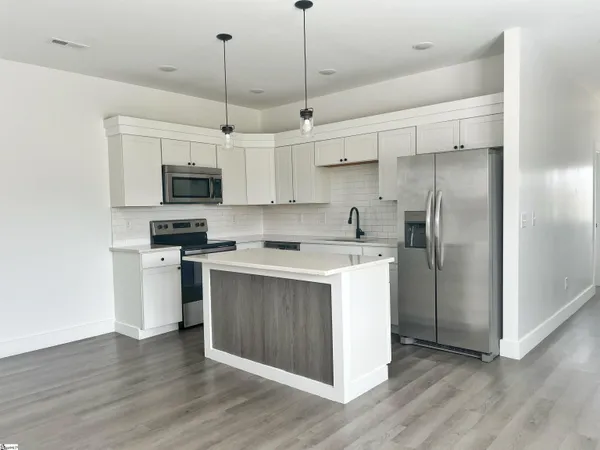 $410,000 | 781-783 Berry Road, Boiling Springs, SC 29316