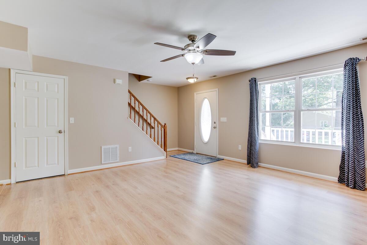 1642 Hilltop Road Edgewater, MD 21037 - Photo 14 of 34 Lots of space