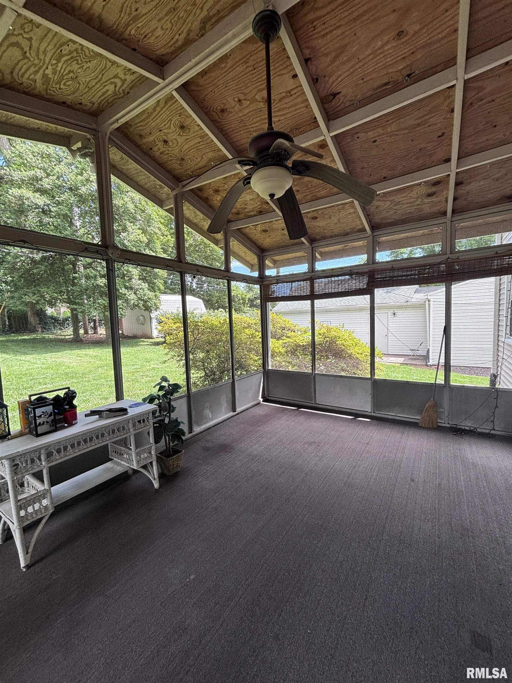 1204 Edgehill Road Jacksonville, IL 62650 - Photo 30 of 32