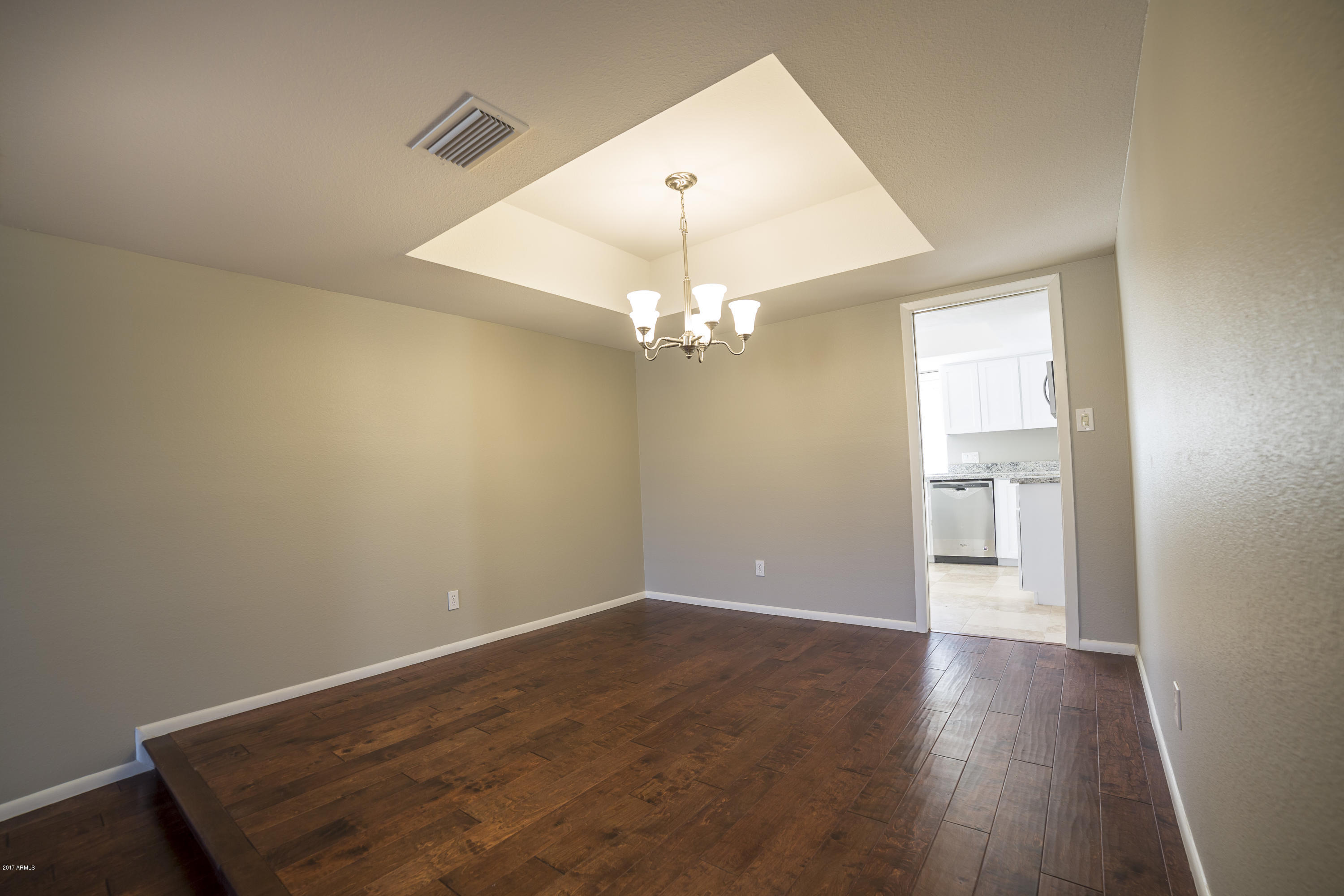 3337 East Las Rocas Drive Phoenix, AZ 85028 - Photo 4 of 27 Dining Room