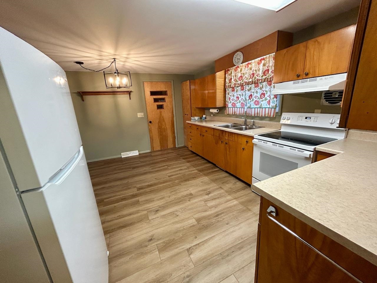 123 South Shearer Road Gladwin, MI 48624 - Photo 17 of 27