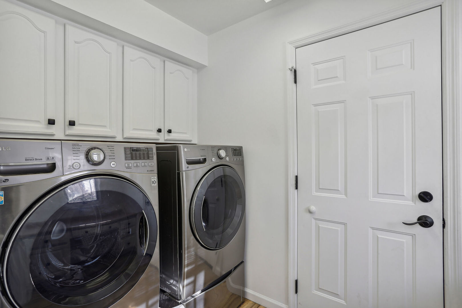 1731 Lakeside Drive, Unit B Champaign, IL 61821 - Photo 15 of 21 a utility room with dryer and washer