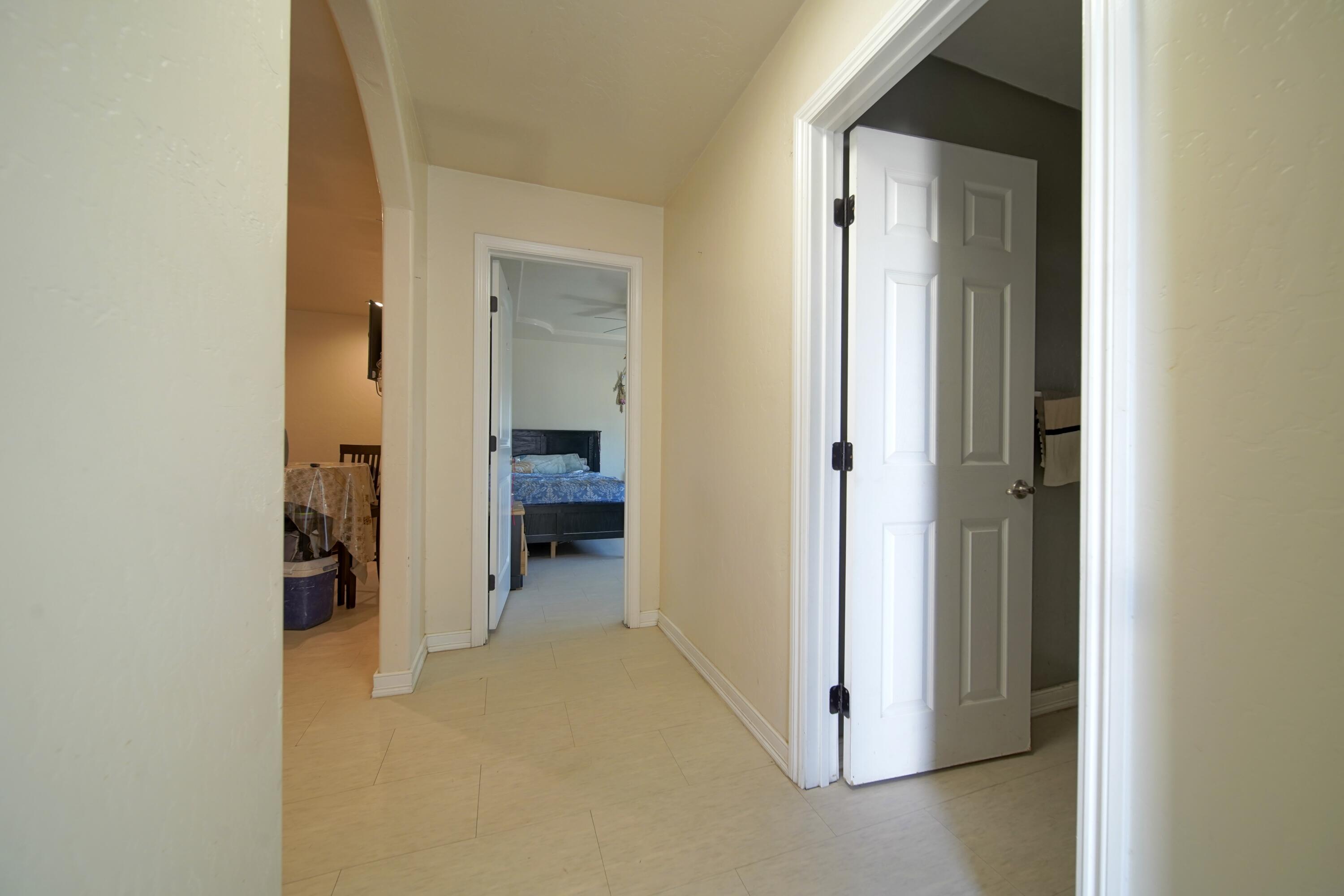 113 Bryant Court Exeter, CA 93221 - Photo 36 of 41 ADU hallway/entrance
