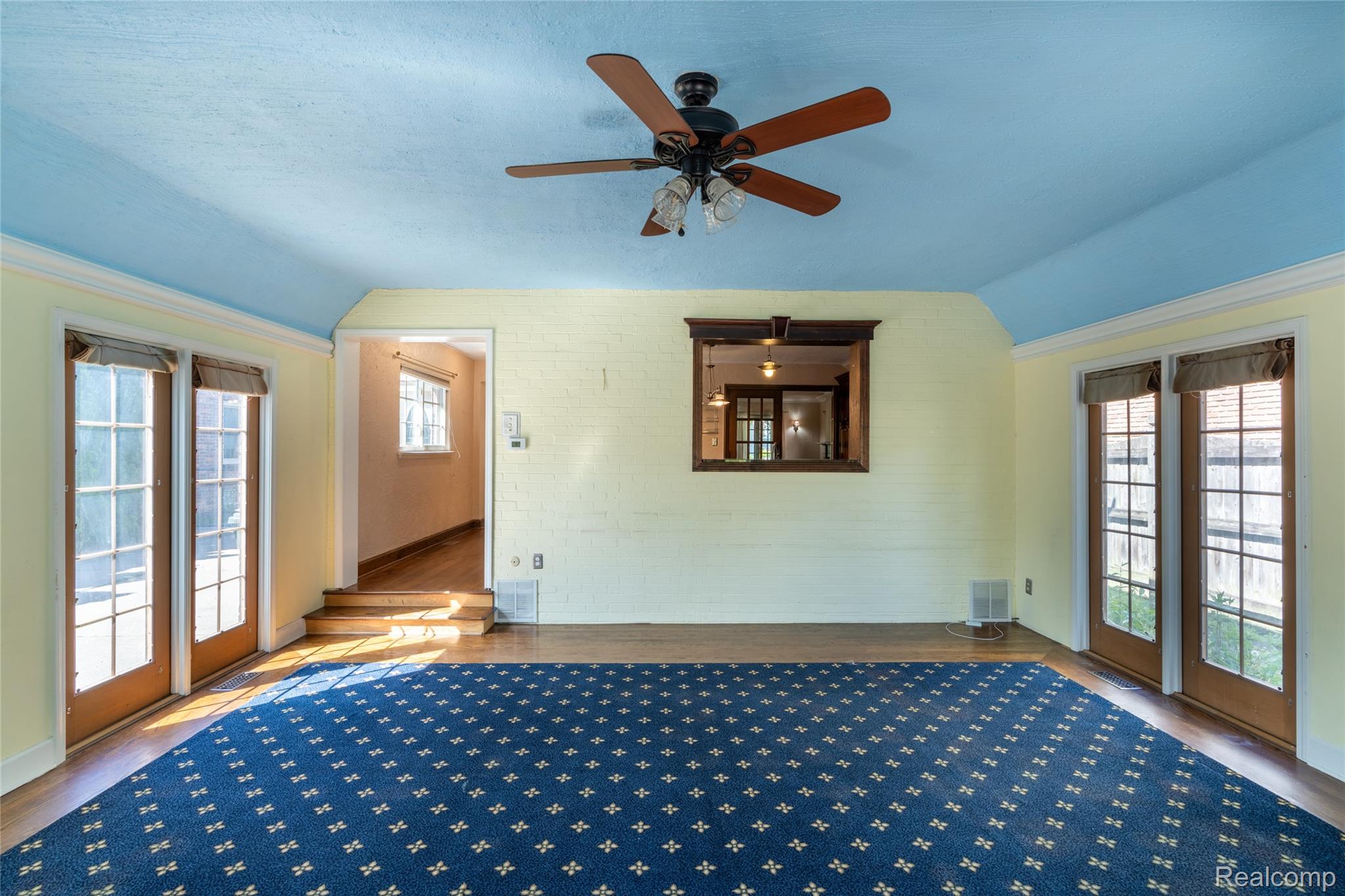 1481 Oxford Road Grosse Pointe, MI 48236 - Photo 21 of 29 1481 Oxford Photos-21.jpg