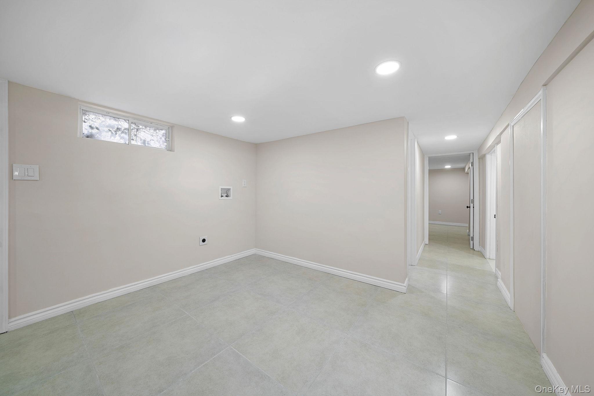 17 Nelson Place Mastic, NY 11950 - Photo 26 of 36