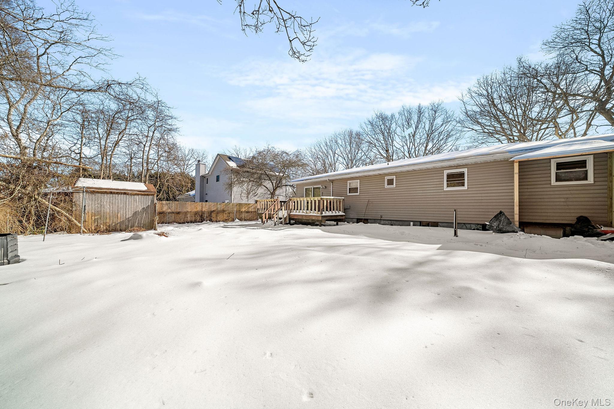 17 Nelson Place Mastic, NY 11950 - Photo 33 of 36