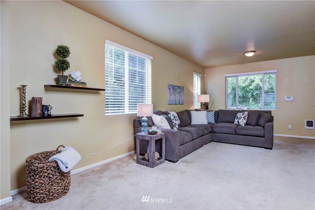 10707 Ross Road, Unit D Bothell, WA 98011 - Photo 4 of 21