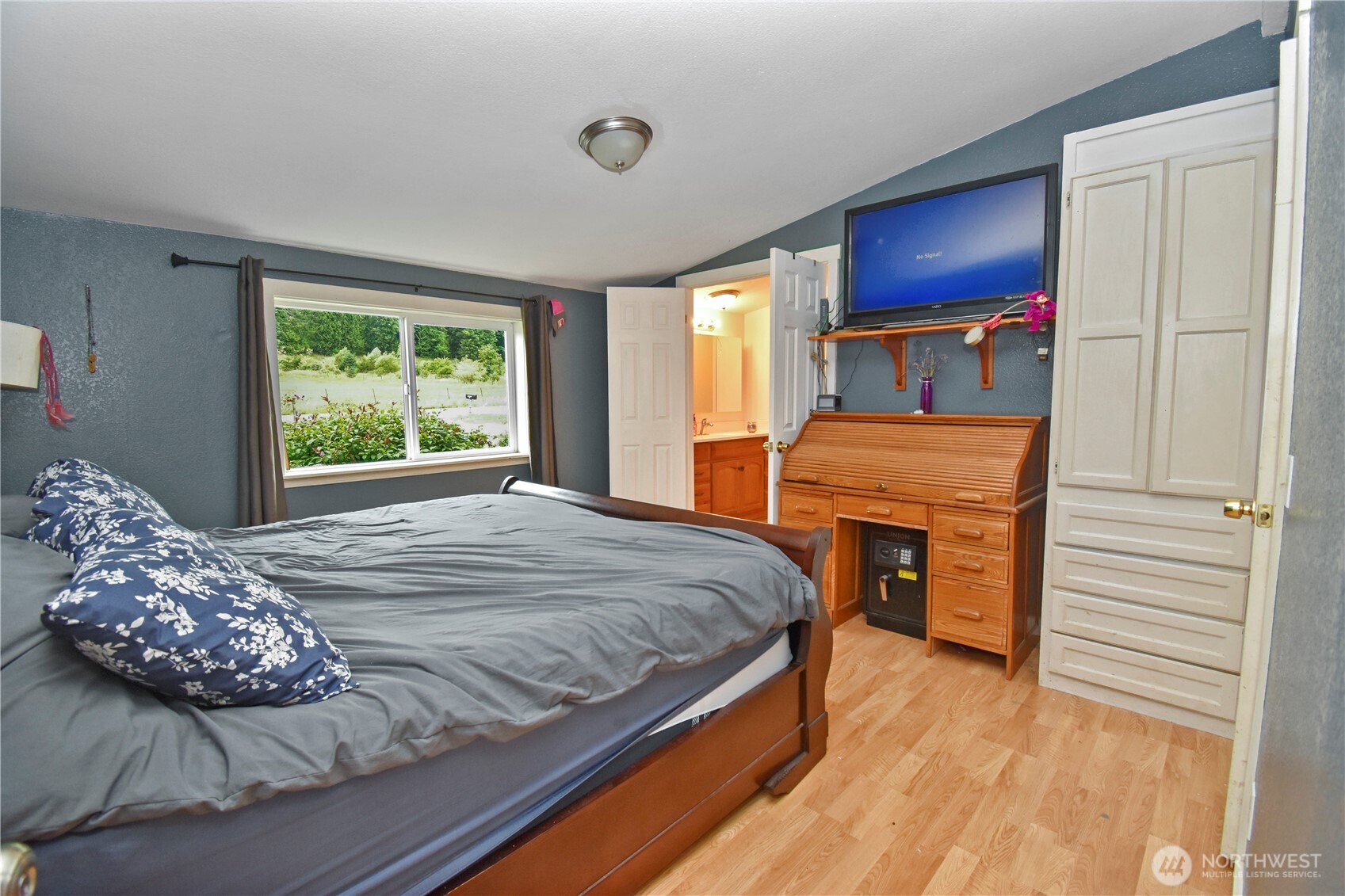 18268 Colony Road Bow, WA 98232 - Photo 20 of 40 Gallery Image 20