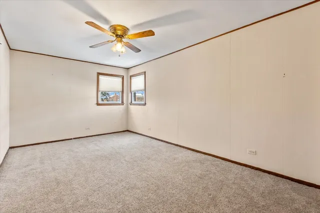 $3,000 | 9108 South Utica Avenue, Evergreen Park, IL 60805