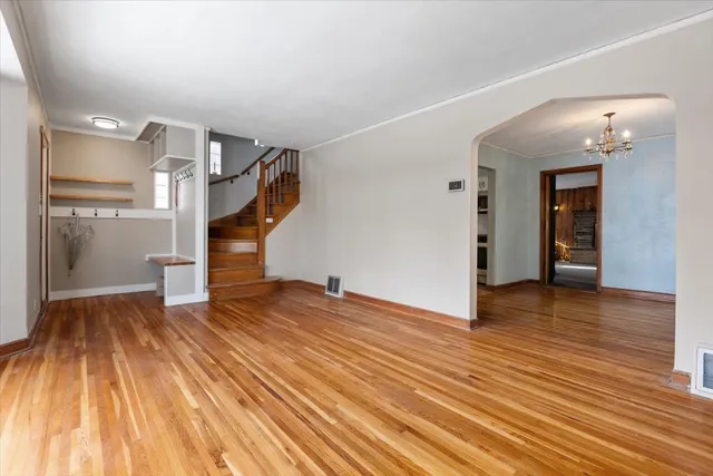 $3,000 | 9108 South Utica Avenue, Evergreen Park, IL 60805