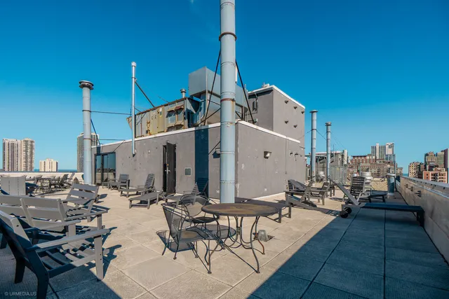 a view of parking area