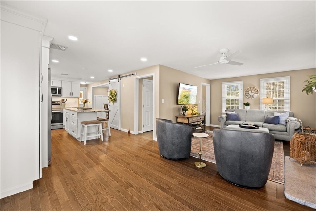 748 Locust Street Raynham, MA 02767 - Photo 11 of 42