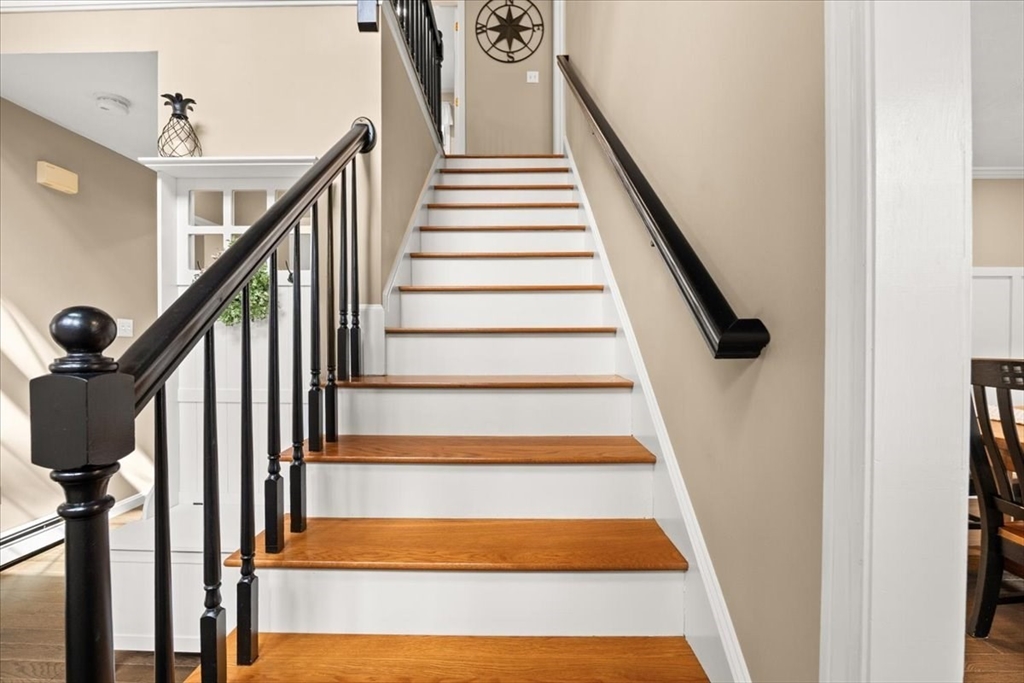 748 Locust Street Raynham, MA 02767 - Photo 18 of 42