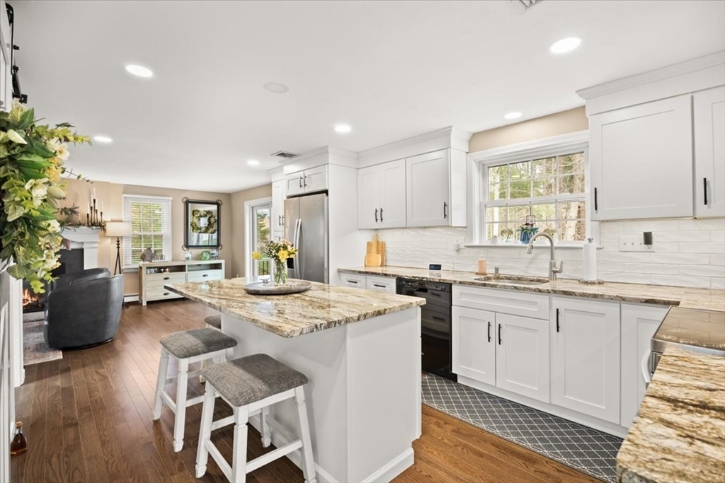 748 Locust Street Raynham, MA 02767 - Photo 5 of 42