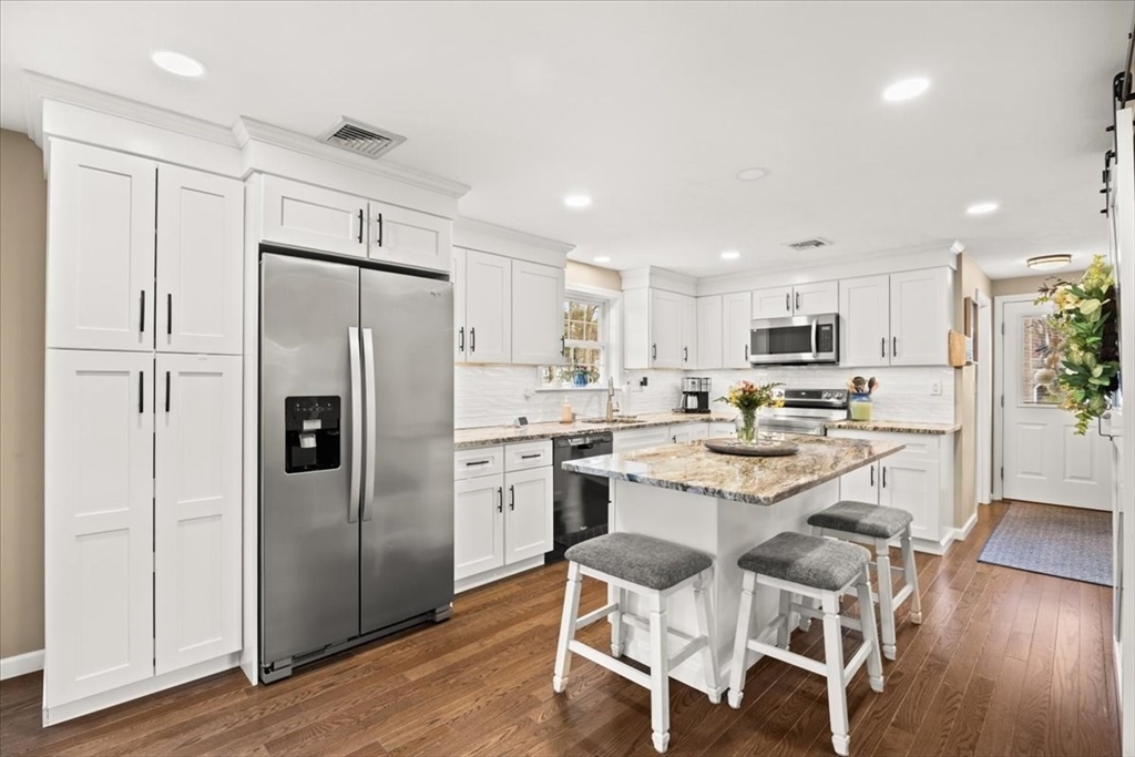 748 Locust Street Raynham, MA 02767 - Photo 8 of 42