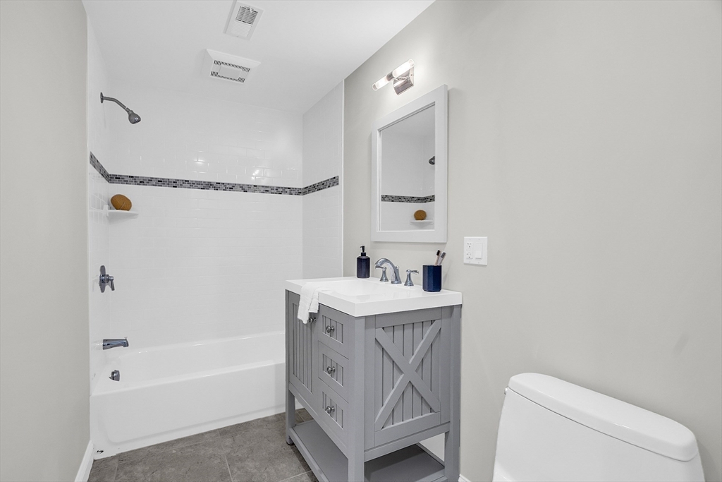 16 Cynthia Road Newton, MA 02459 - Photo 36 of 41