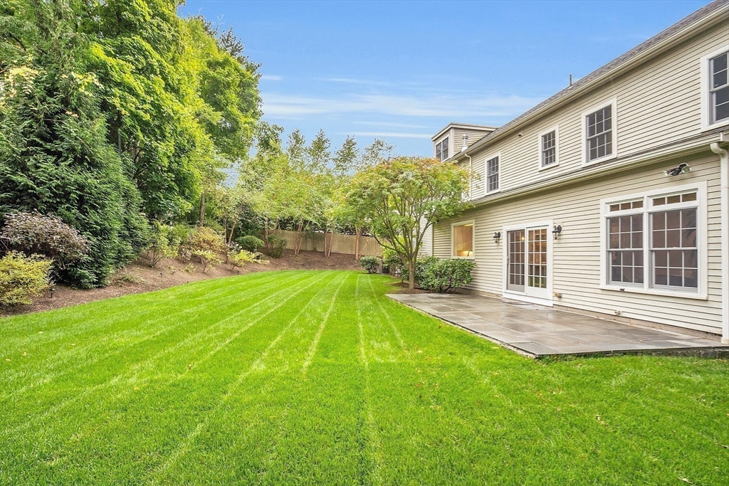 16 Cynthia Road Newton, MA 02459 - Photo 37 of 41