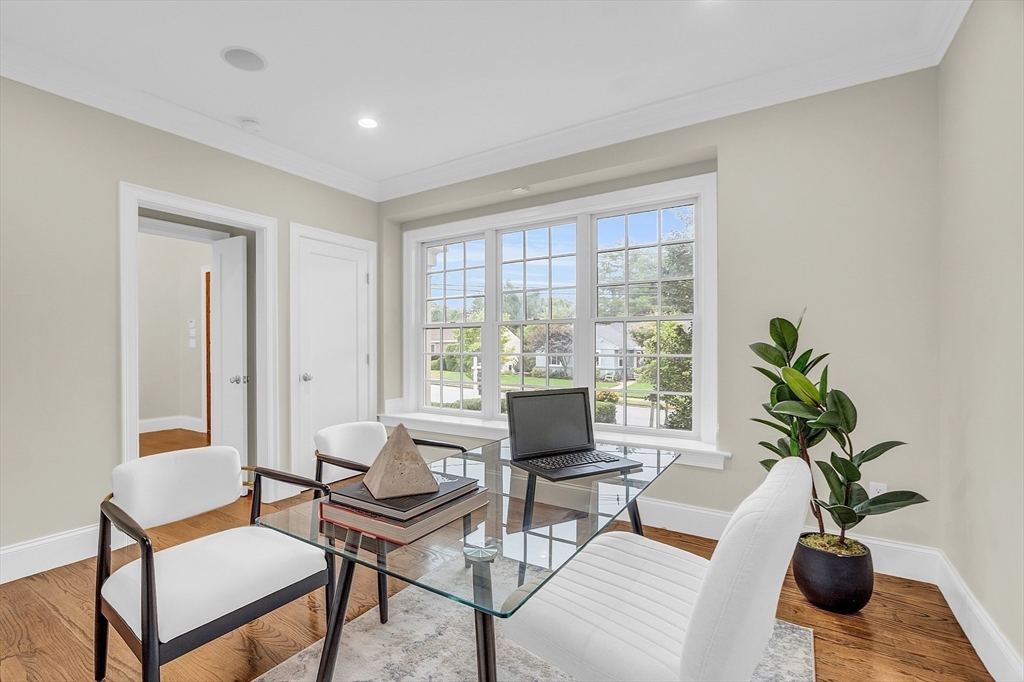 16 Cynthia Road Newton, MA 02459 - Photo 8 of 41