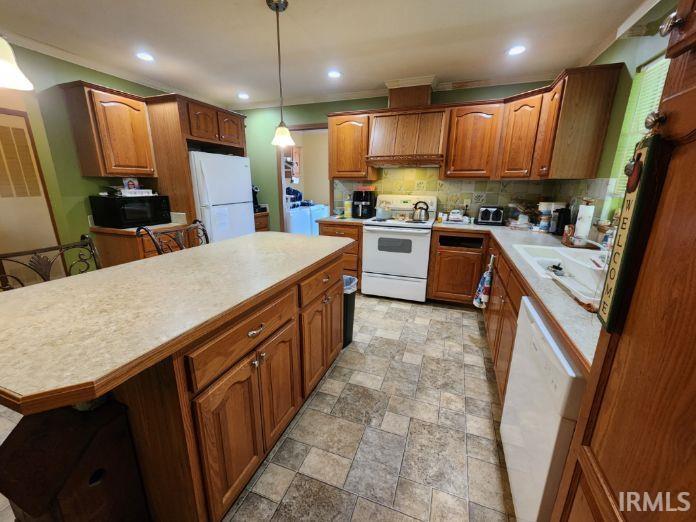 8431 Bald Knob Road Mount Vernon, IN 47620 - Photo 8 of 25 Gallery Image 8