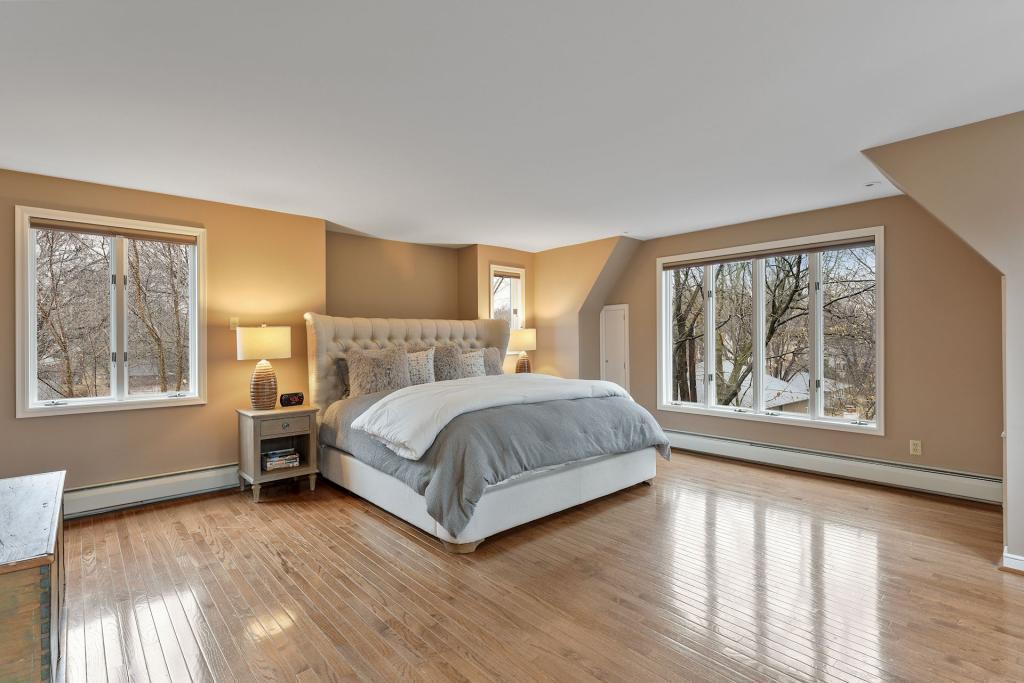 233 Interlachen Road Hopkins, MN 55343 - Photo 32 of 52