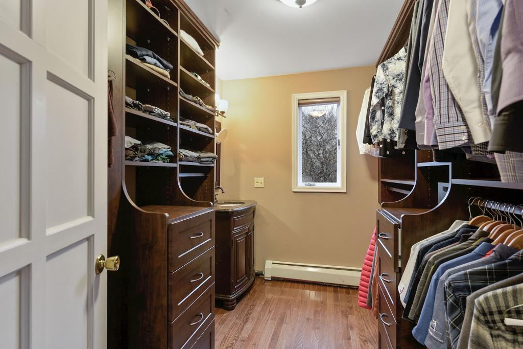 233 Interlachen Road Hopkins, MN 55343 - Photo 33 of 52