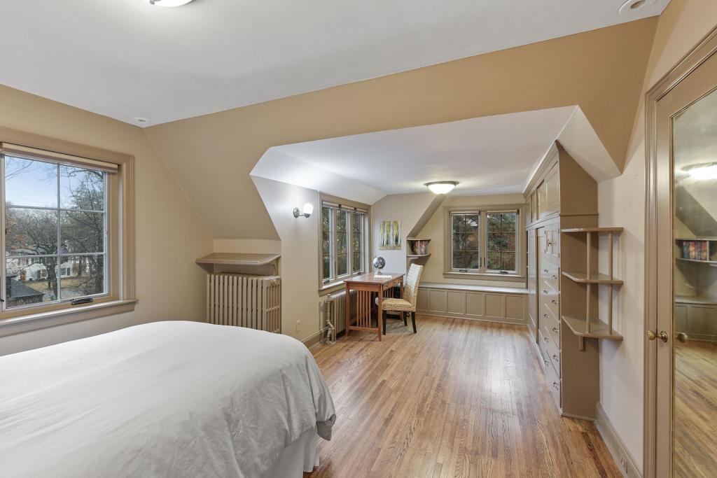 233 Interlachen Road Hopkins, MN 55343 - Photo 37 of 52