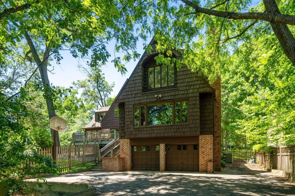 233 Interlachen Road Hopkins, MN 55343 - Photo 43 of 52