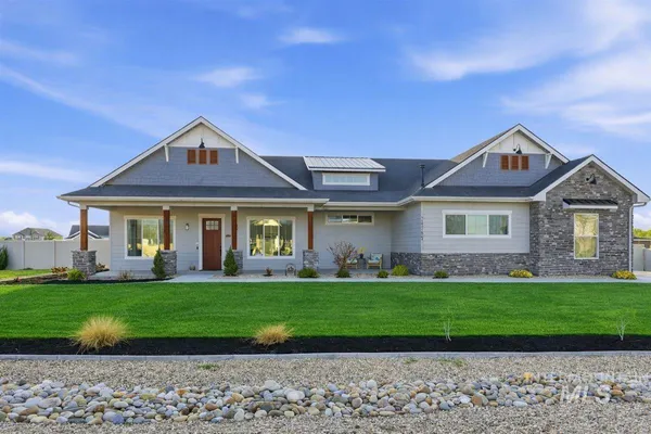 $879,900 | 24785 Sienna Glenn Street, Middleton, ID 83644