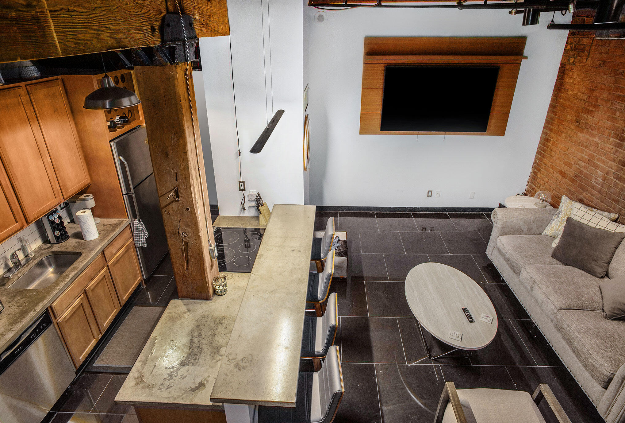 6533 East Jefferson Avenue, Unit 111W Detroit, MI 48207 - Photo 9 of 14 3O3A5103