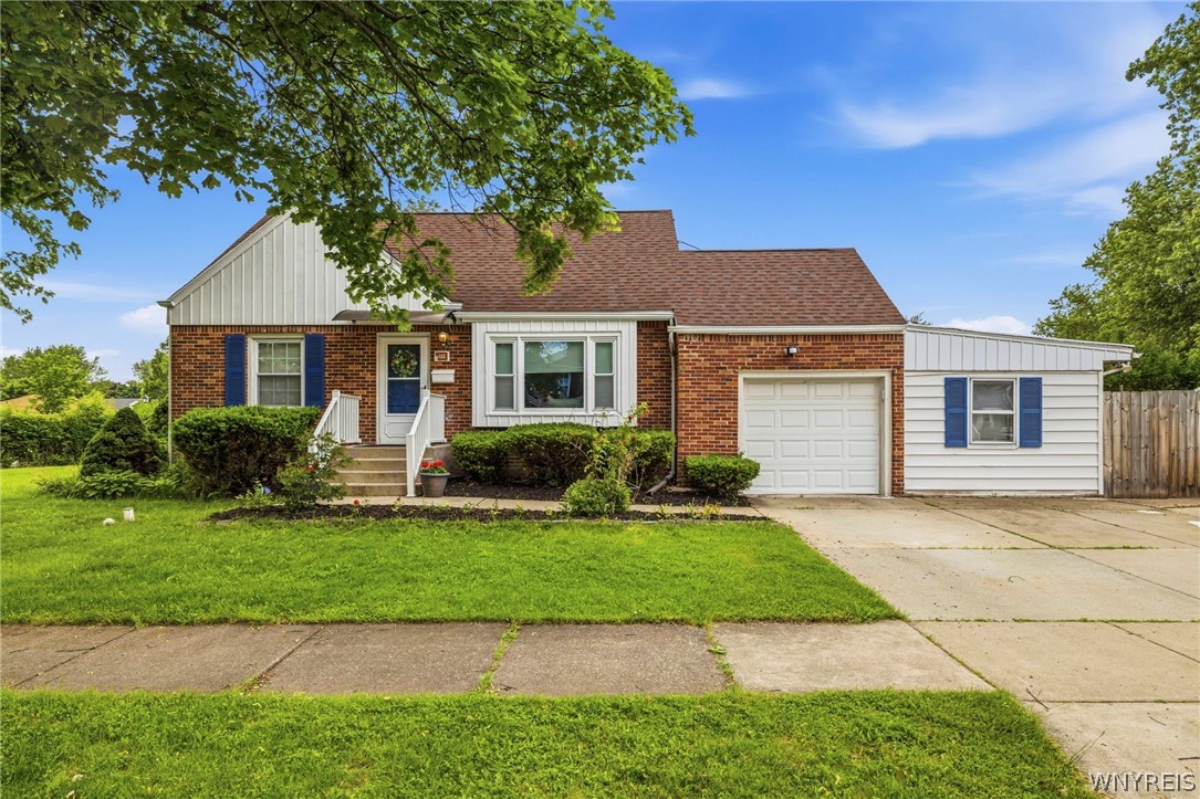 183 Rosedale Boulevard Amherst, NY 14226 - Photo 1 of 45