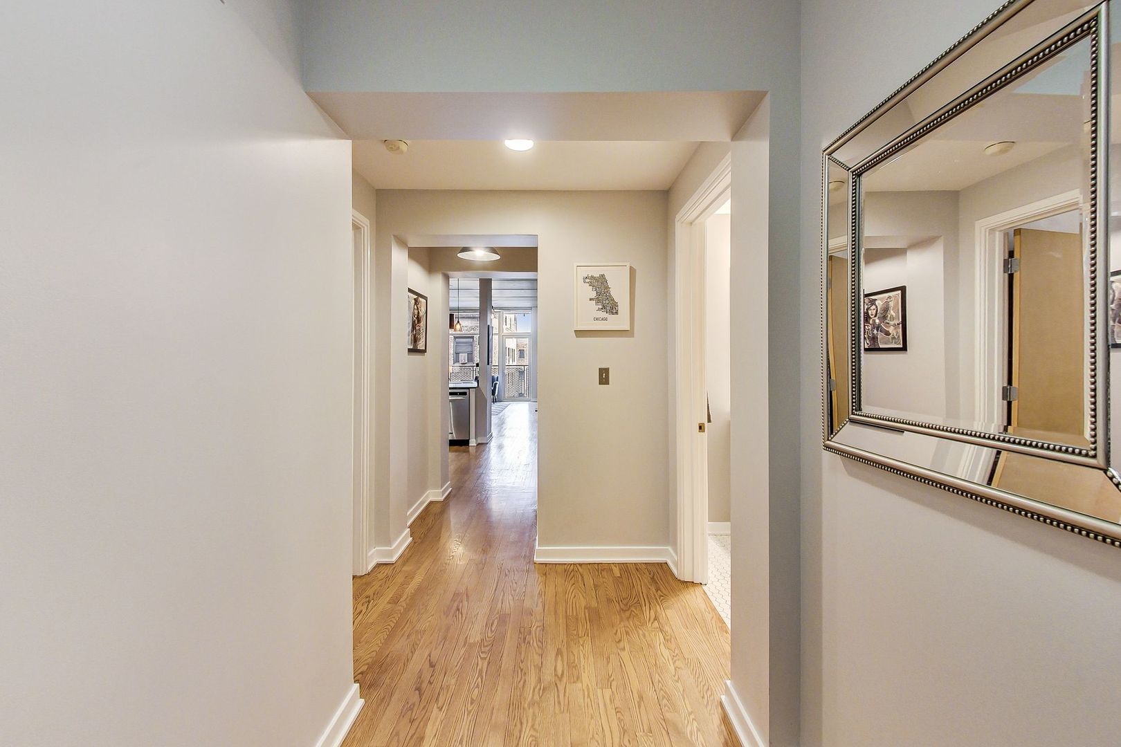 5430 North Sheridan Road, Unit 604 Chicago, IL 60640 - Photo 3 of 23